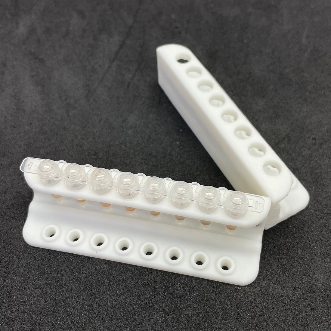 New tool! A flexible magnetic separation rack for two PCR strips