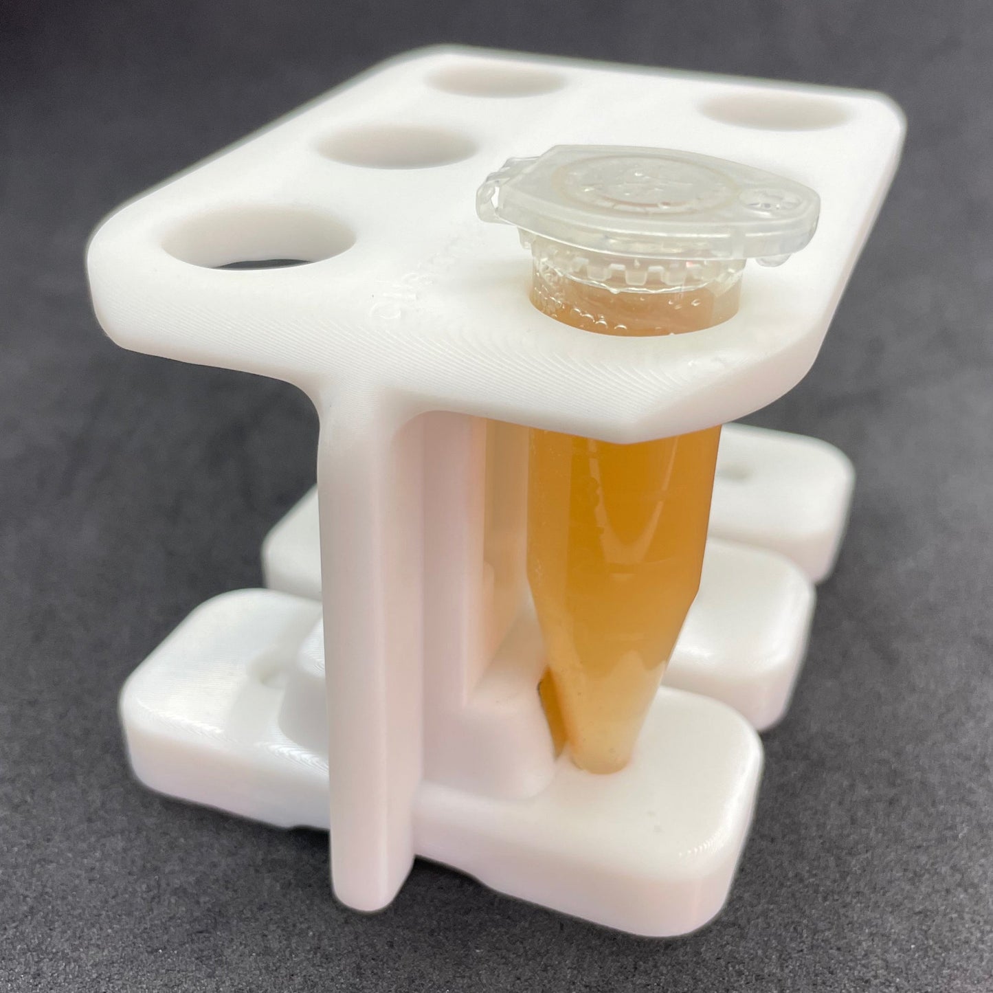 Jackson, the Magnetic Separation Rack for Six 5 ml Tubes