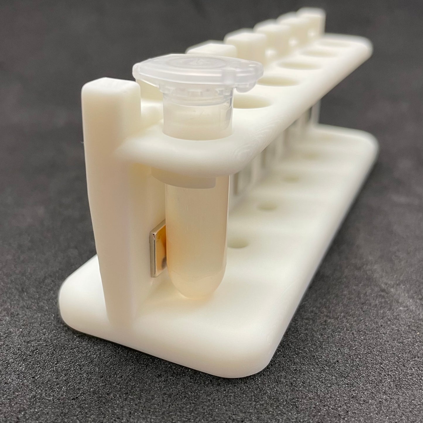 Kenny, the Magnetic Separation Rack for six 2 ml Tubes