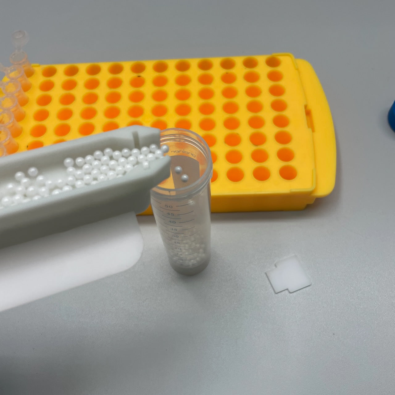 Asa, the Customizable 8-Well Bead Dispenser for Tubes
