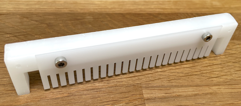 Custom gel comb for VWR 700-1473