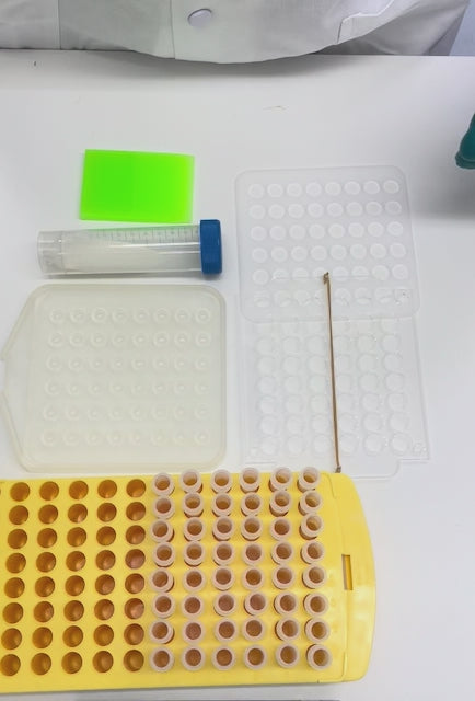 Video of how to use the powder dispenser for tubes